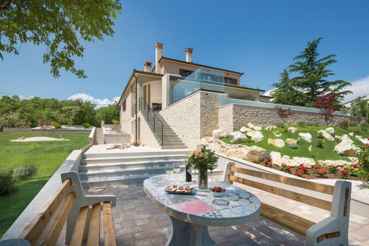 לאבין Villa Terra מראה חיצוני תמונה