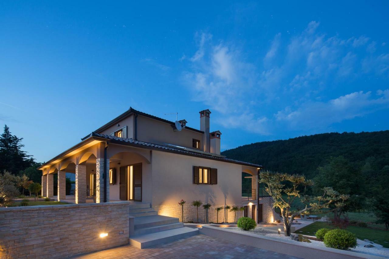 לאבין Villa Terra מראה חיצוני תמונה