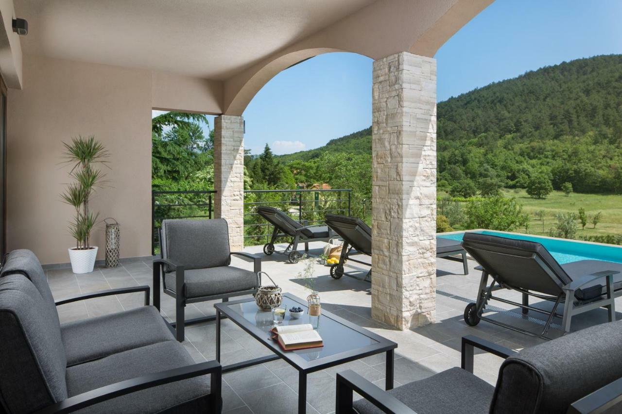 לאבין Villa Terra מראה חיצוני תמונה