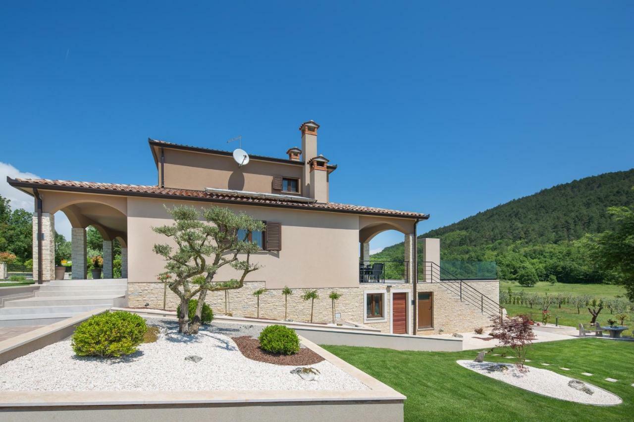 לאבין Villa Terra מראה חיצוני תמונה