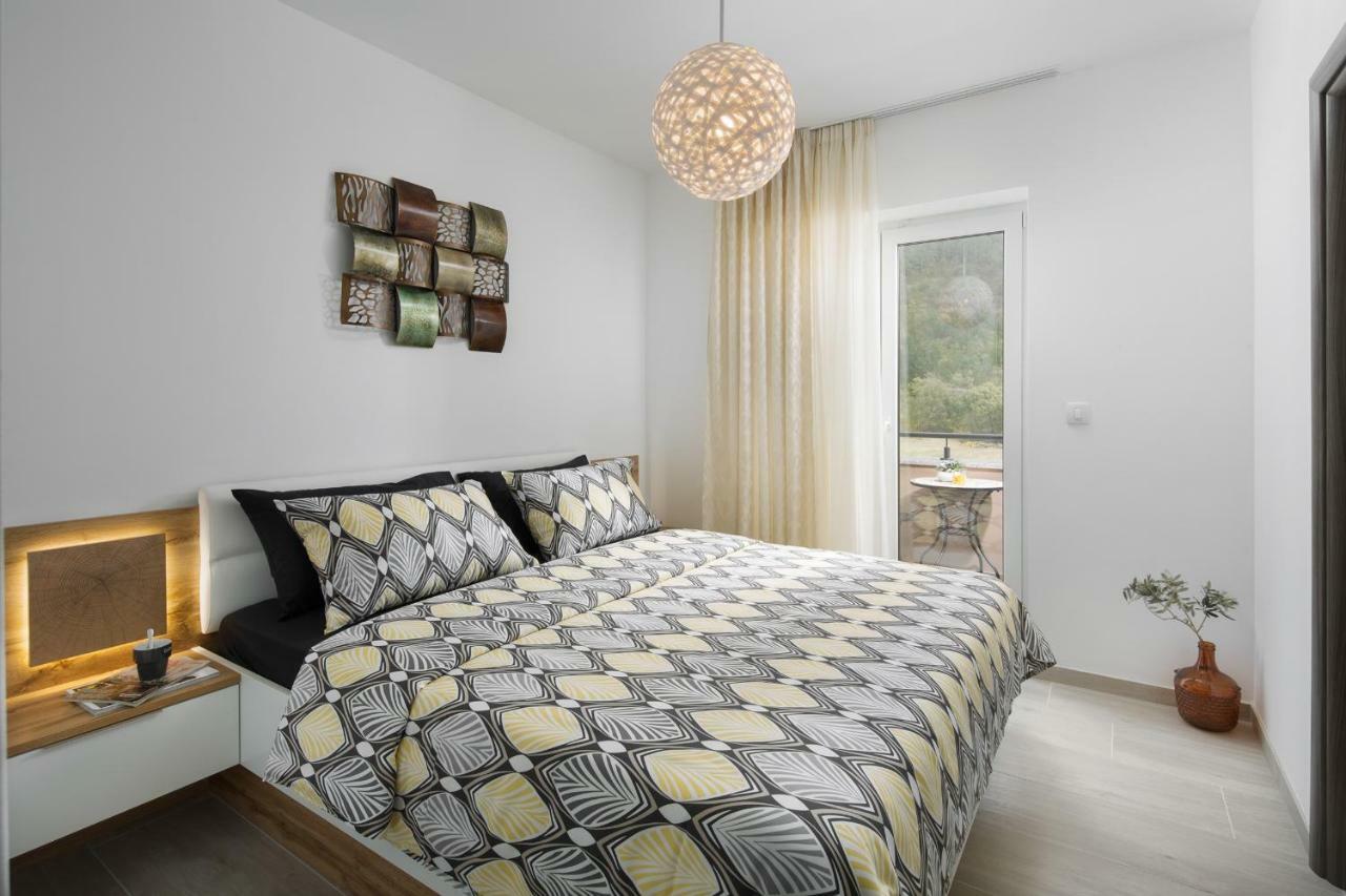 לאבין Villa Terra מראה חיצוני תמונה